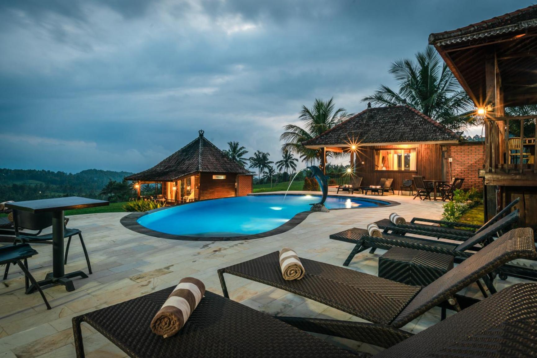 Villa Sande Munduk  Exterior photo